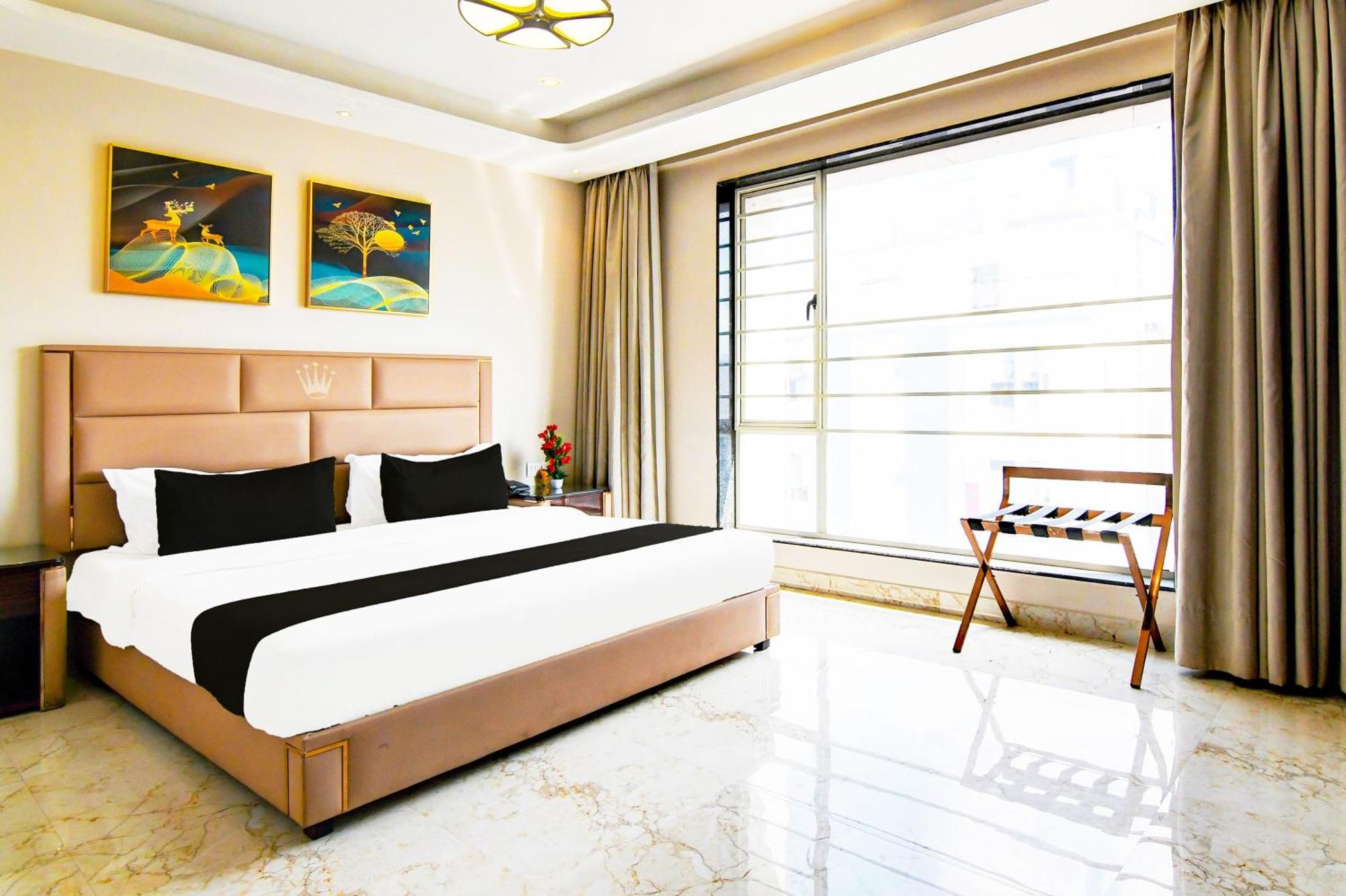 Super Townhouse New Town Formerly Krish Residency โกลกาตา ภายนอก รูปภาพ