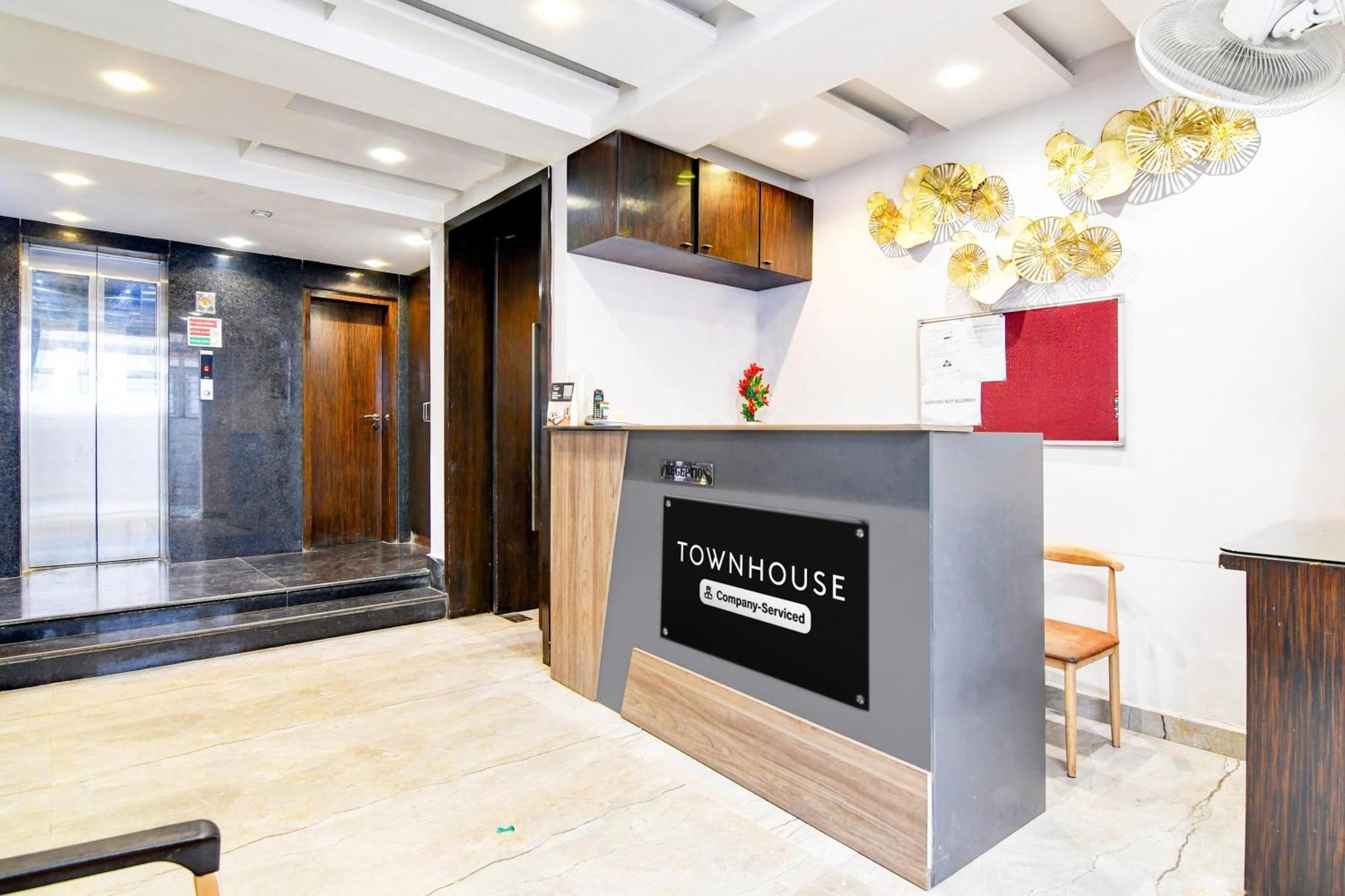 Super Townhouse New Town Formerly Krish Residency โกลกาตา ภายนอก รูปภาพ