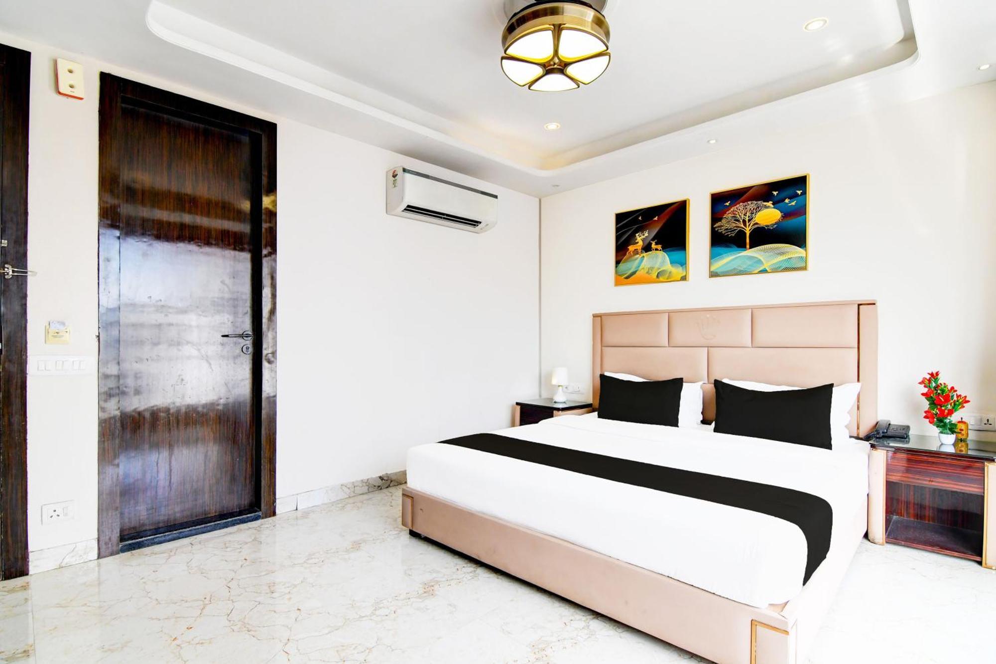 Super Townhouse New Town Formerly Krish Residency โกลกาตา ภายนอก รูปภาพ